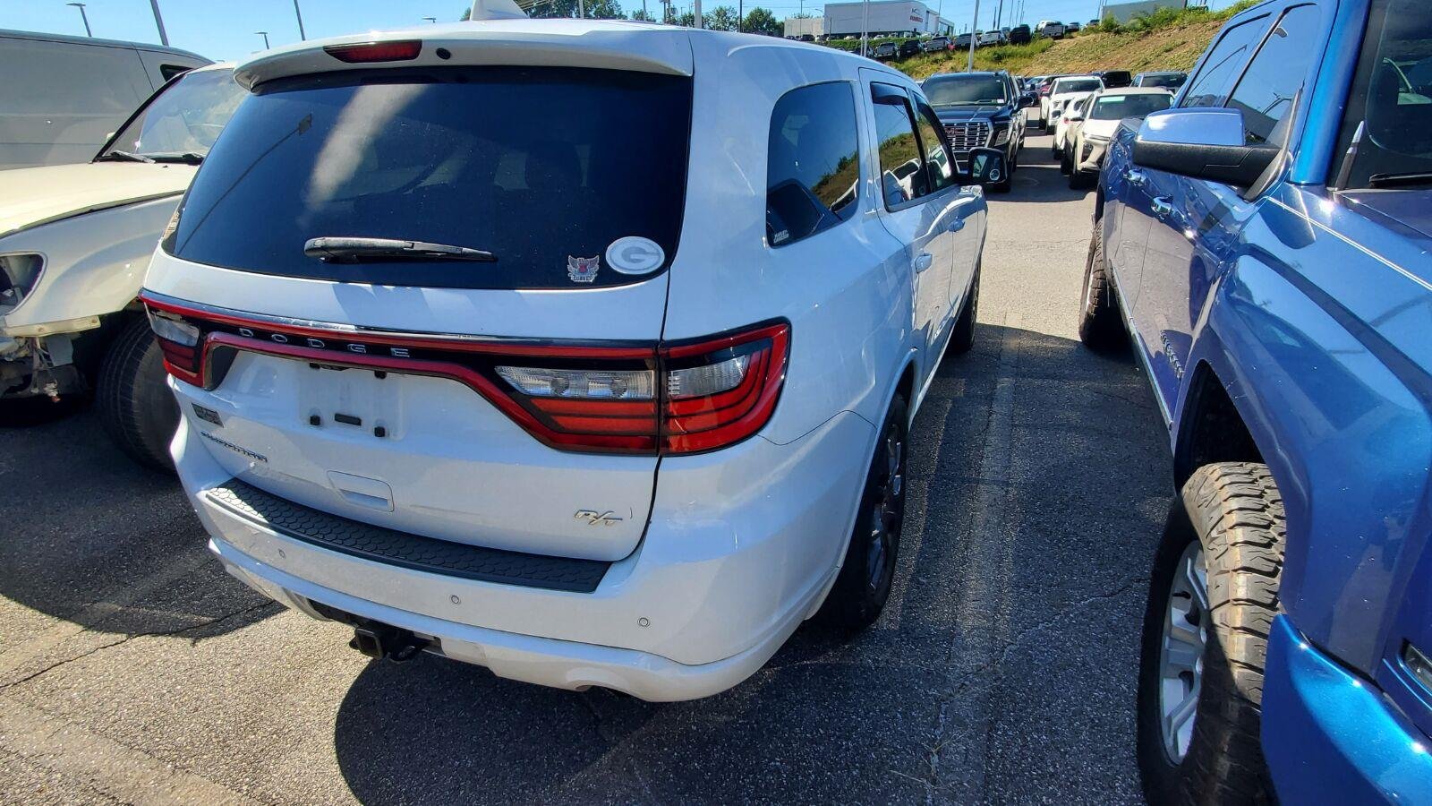 Used 2016 Bright White Clearcoat Dodge R/T image 9