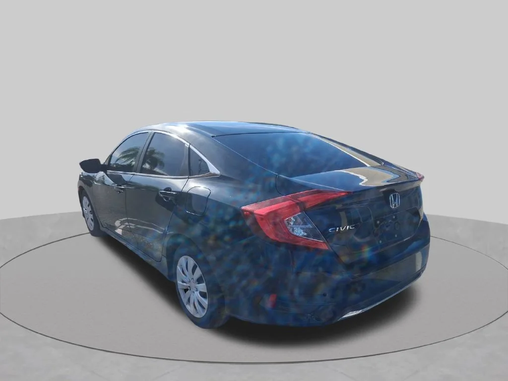 Used 2020  Honda LX image 9