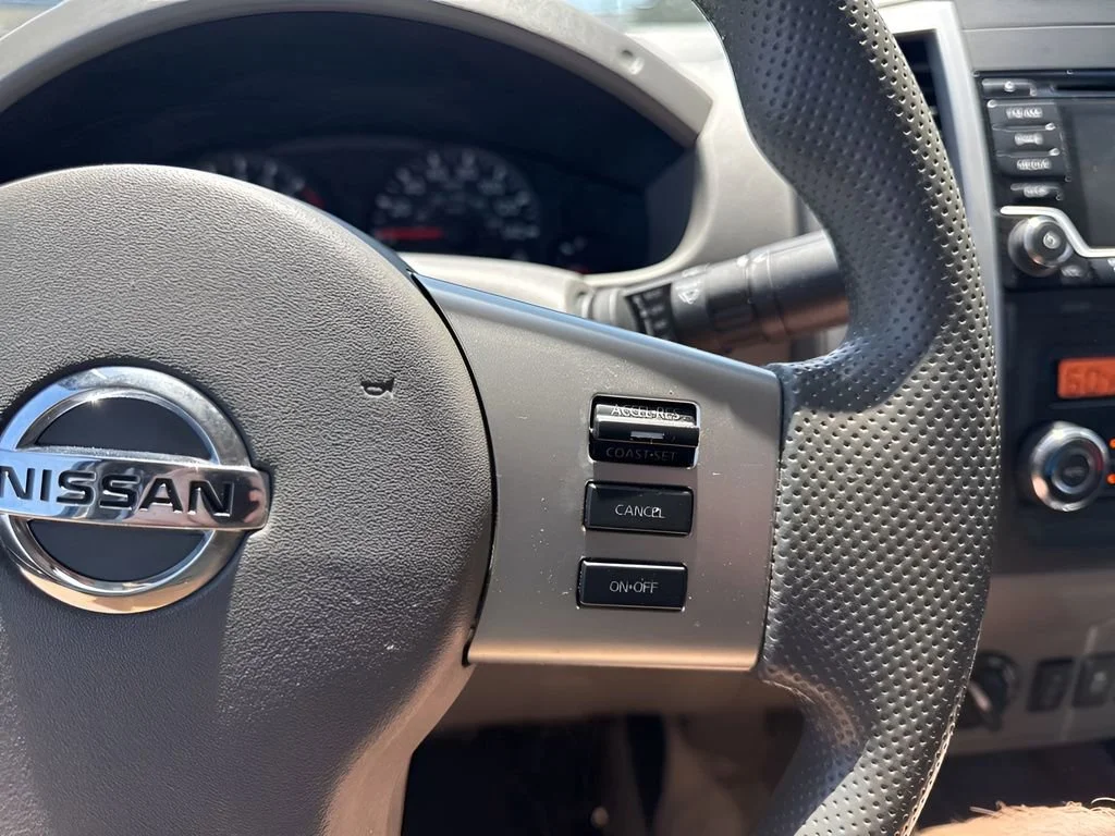 Used 2016  Nissan SV image 14