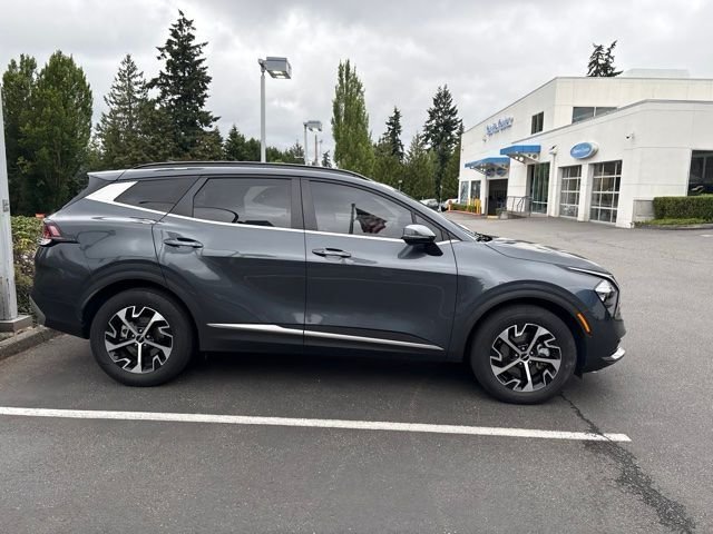 Used 2023 Gravity Gray Kia EX image 3