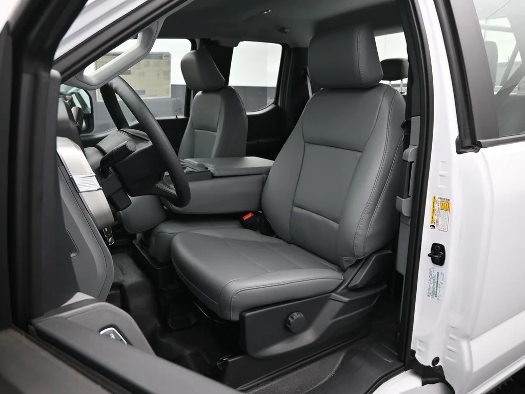 New 2026 White Ford XL image 8