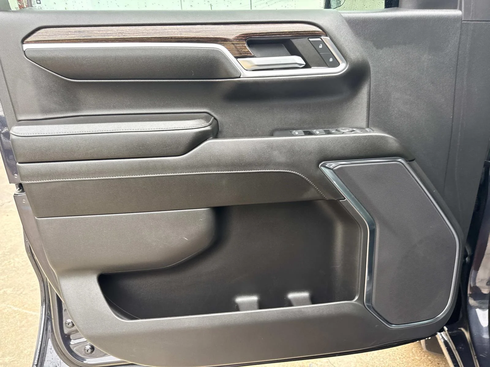 Used 2024 Thunderstorm Gray GMC Elevation image 18