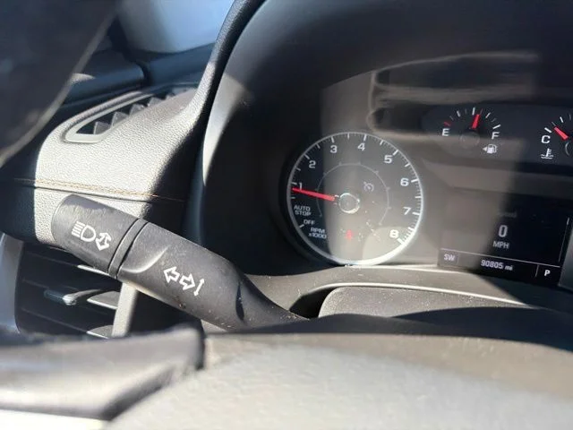 Used 2018 White GMC SLE image 18