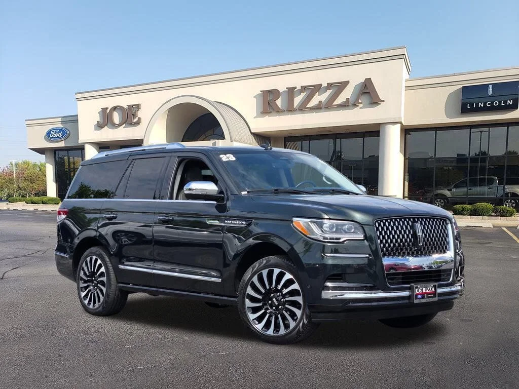 Certified Pre-Owned 2023 Lincoln Navigator Black Label 4D Sport