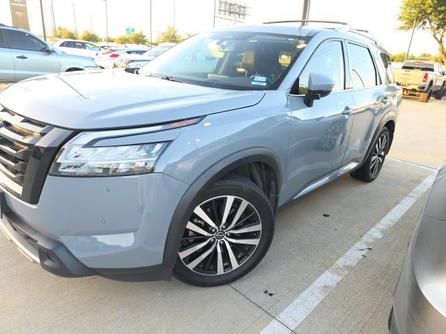 Used 2023 Boulder Gray Pearl Nissan Platinum image 1