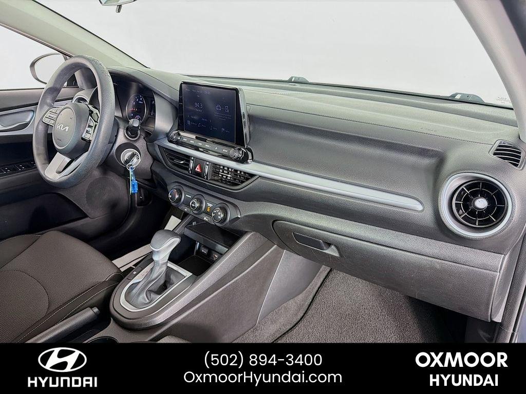 Used 2023 Gravity Gray Kia LXS image 26