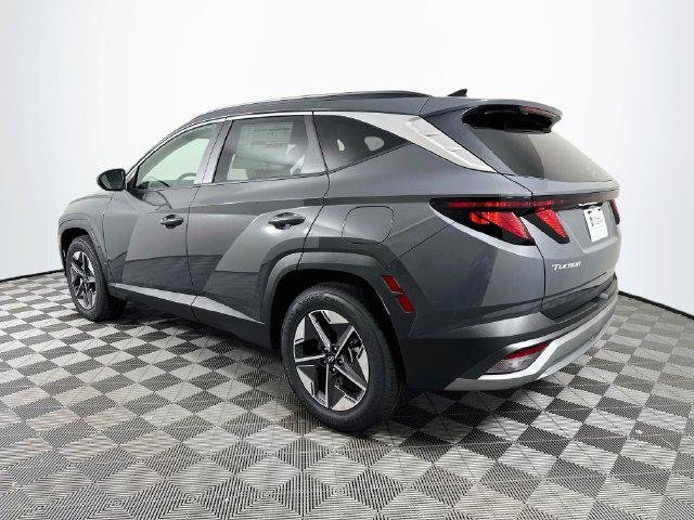 New 2026 Gray Hyundai SEL FWD image 5