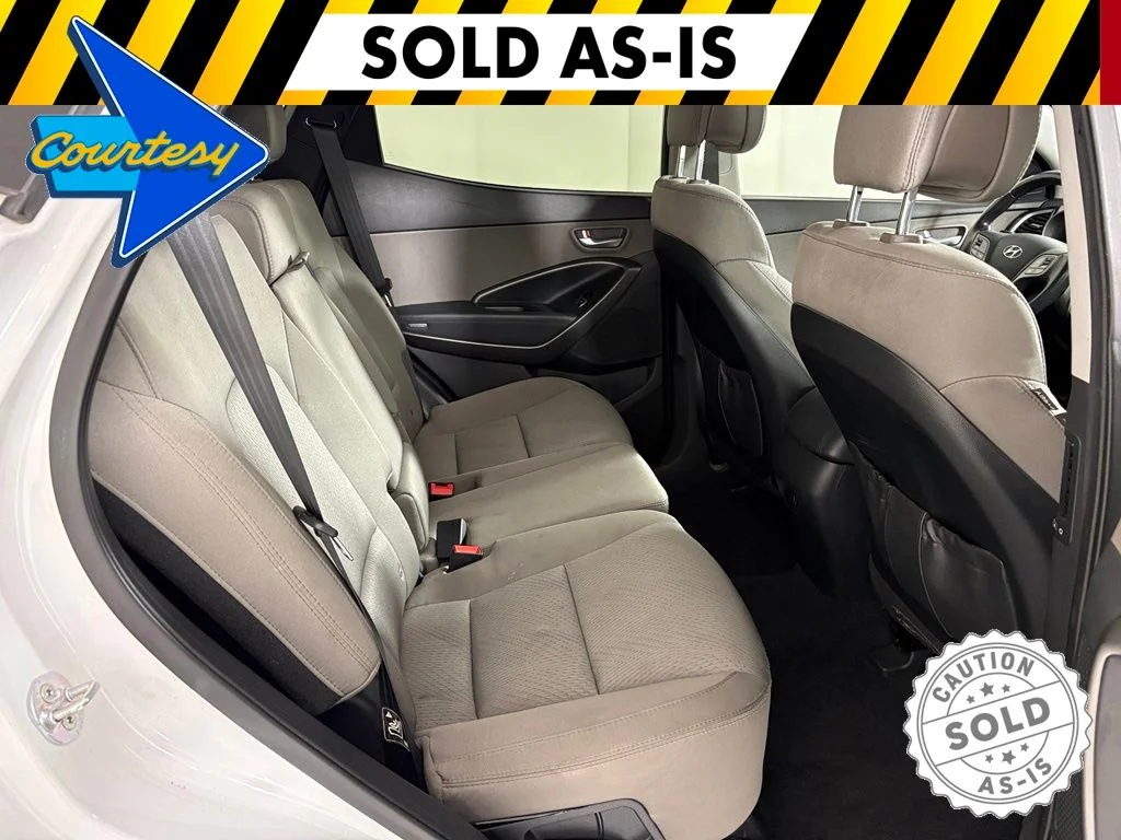 Used 2013 White Hyundai Base image 33