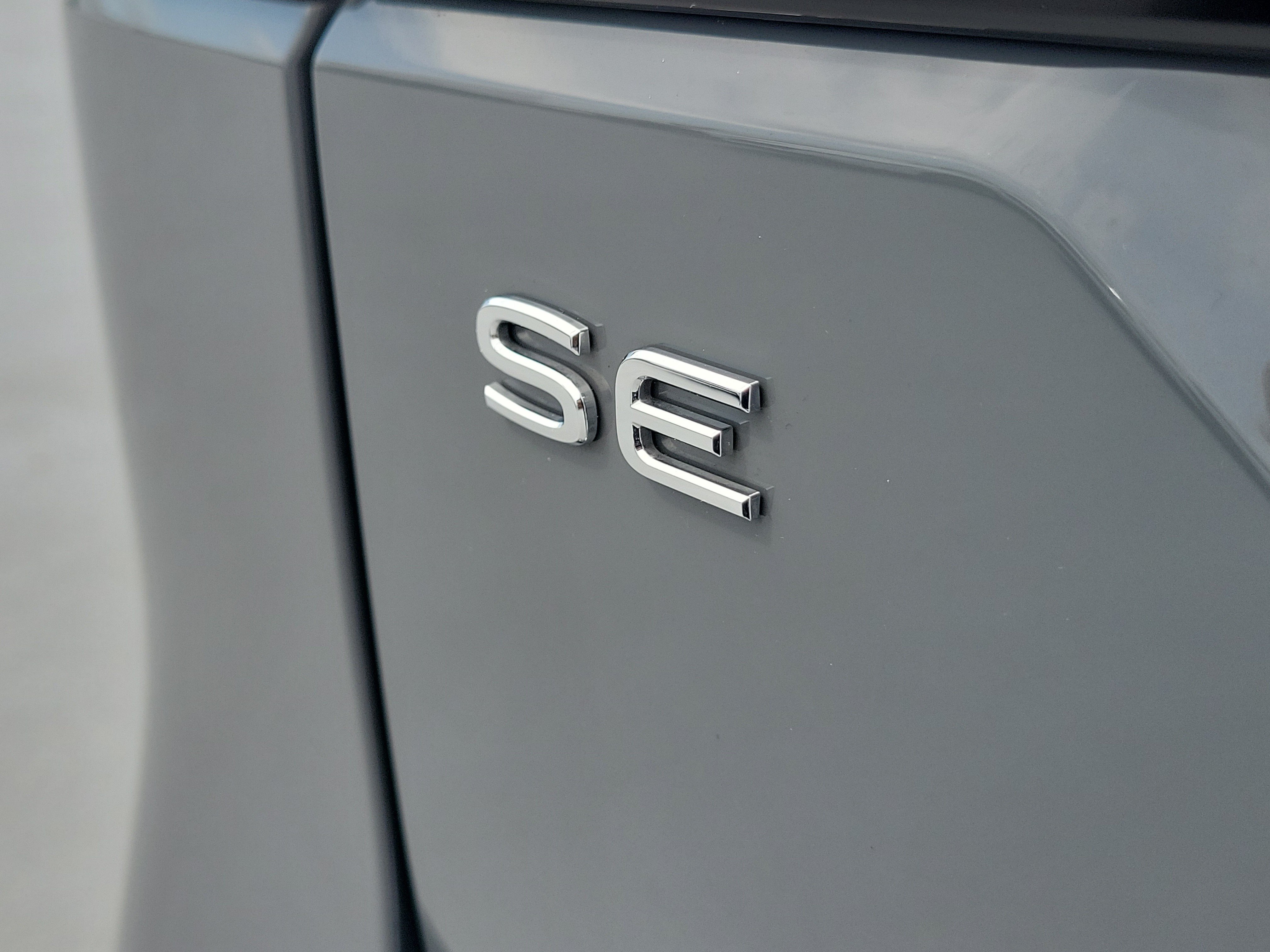 Used 2026 Gray Volkswagen 2.0T Peak Edition image 9