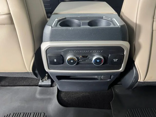 Used 2022 White Ford XLT image 40