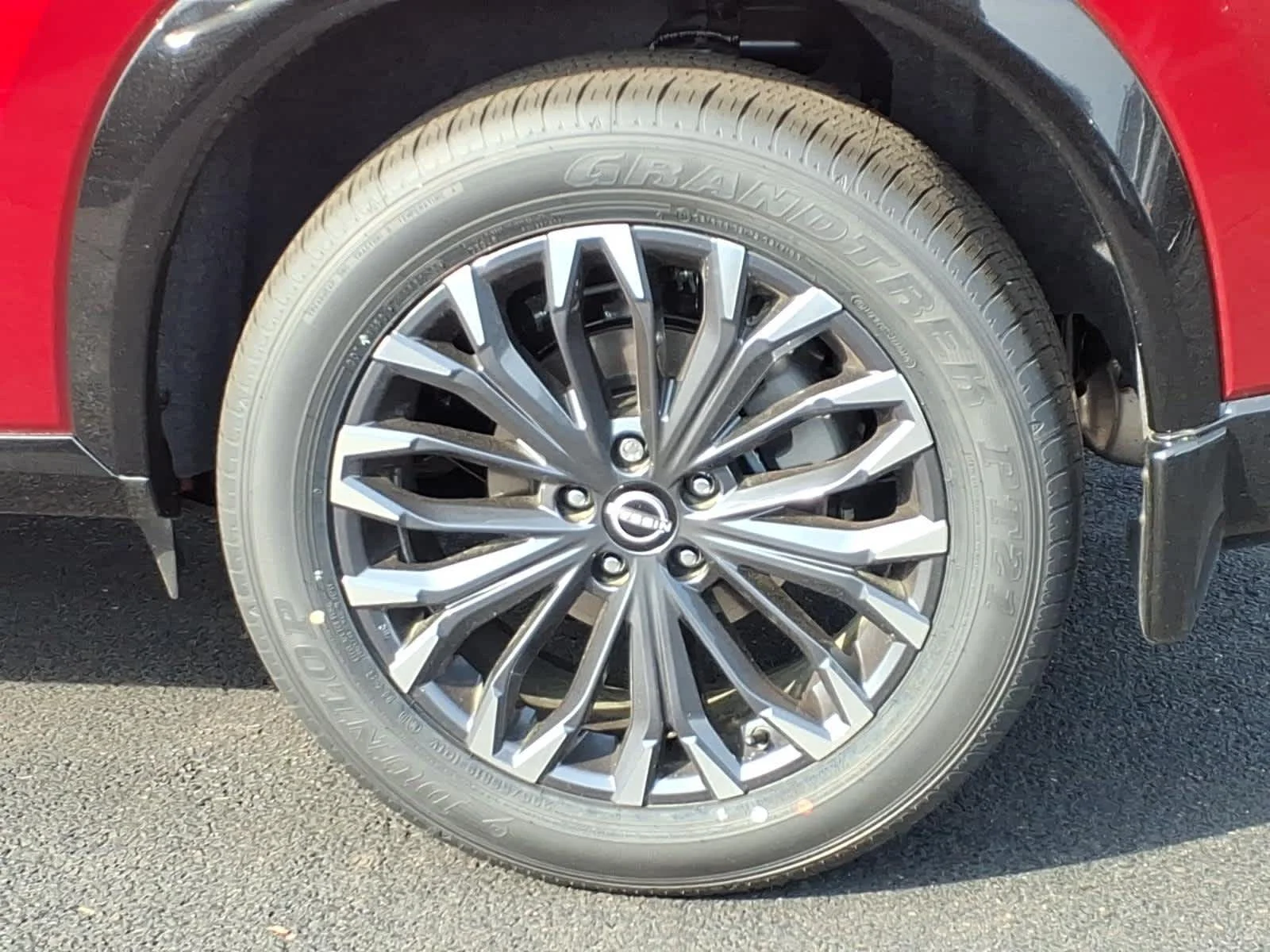 New 2026 Scarlet Ember Tintcoat Nissan Platinum image 5