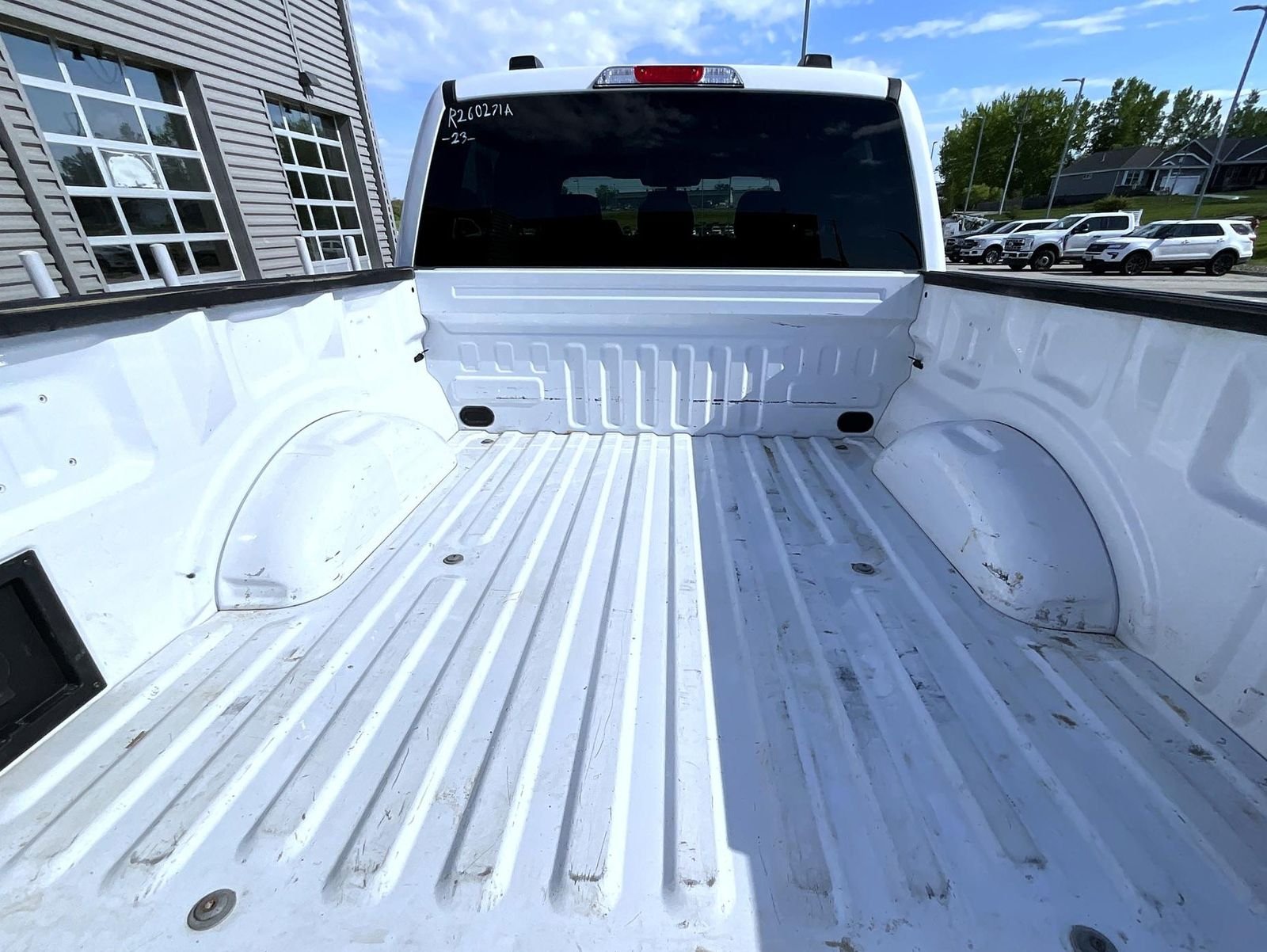 Used 2023 Oxford White Ford XLT image 23