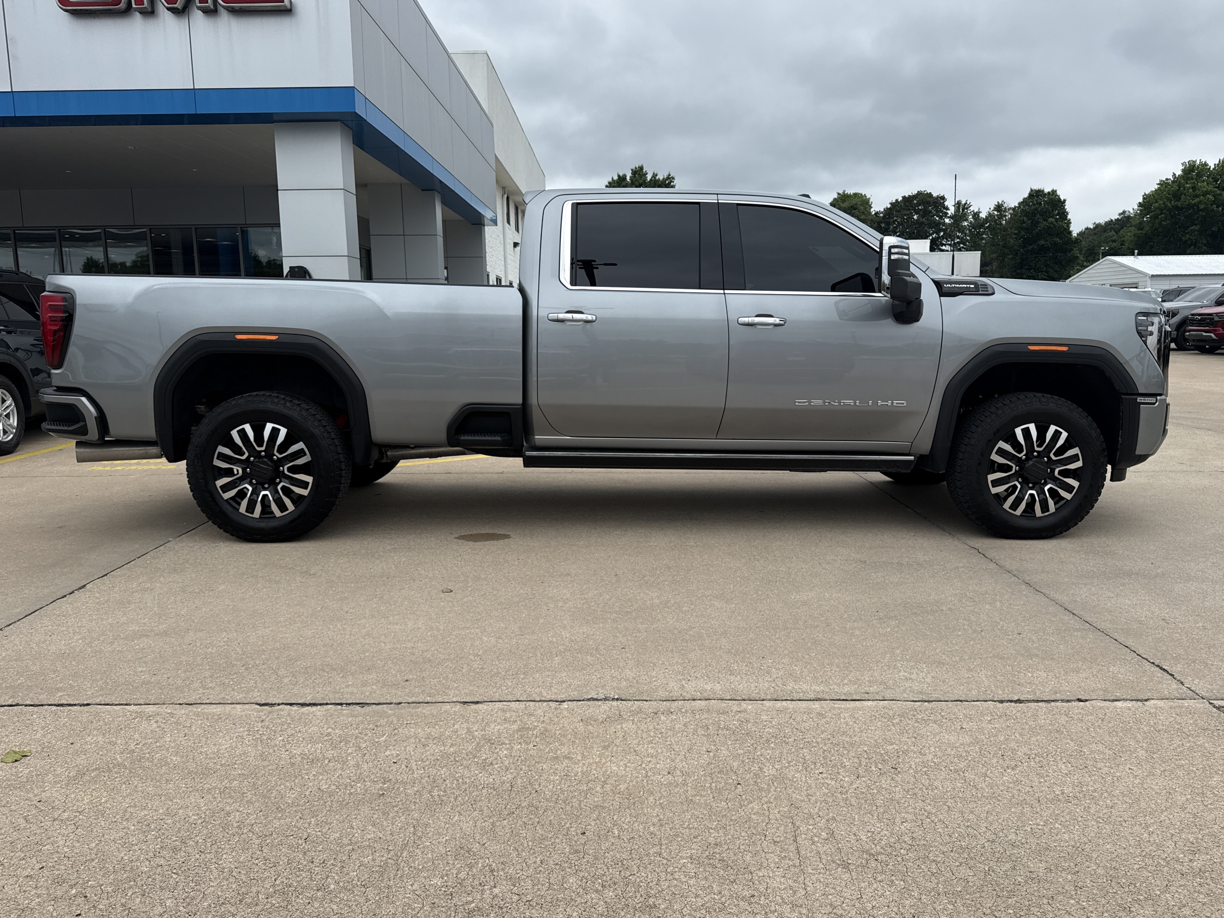 Used 2026 Sterling Metallic GMC Denali Ultimate image 2