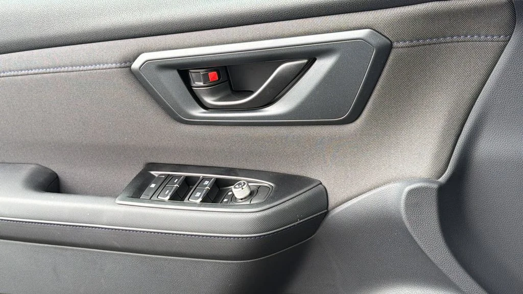 New 2026 CRYSTAL BLACK SILICA Subaru Premium image 22