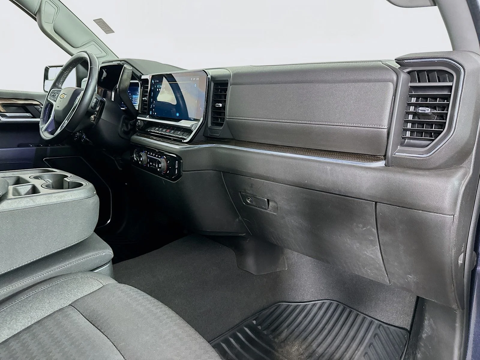 Used 2022 Dark Ash Metallic Chevrolet LT image 30