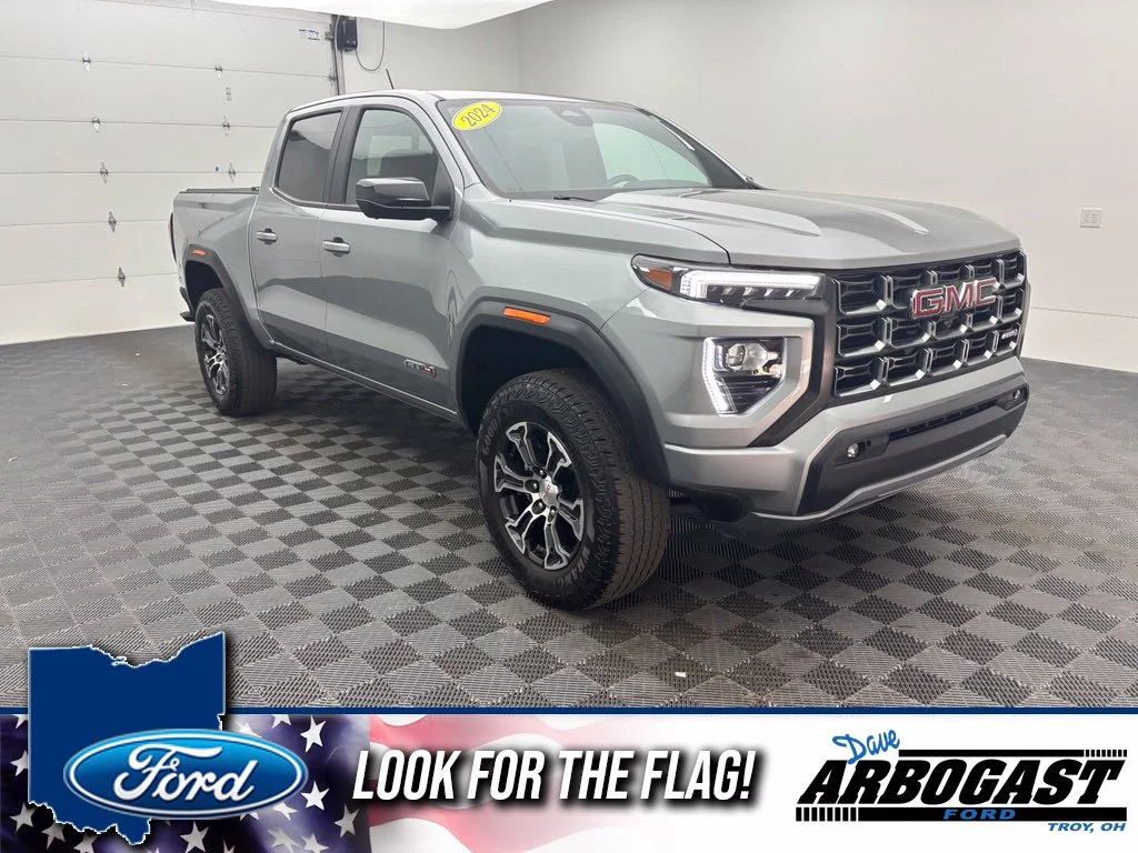 2024 GMC Canyon AT4