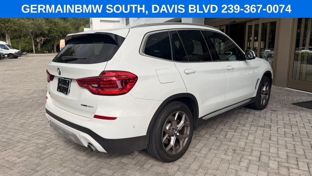 Used 2021 Alpine White BMW sDrive30i image 11