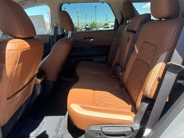 New 2026 Boulder Gray Pearl Nissan Platinum image 24