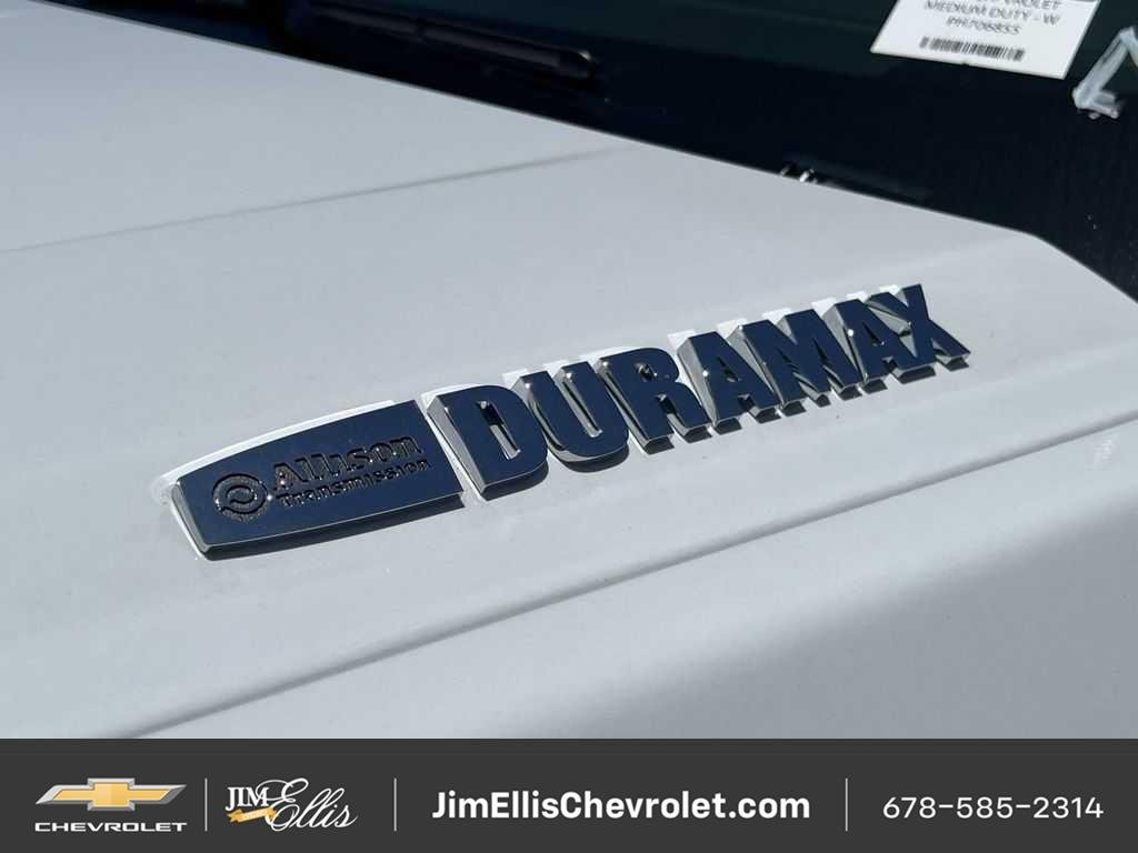 New 2023 Summit White Chevrolet Work Truck image 13