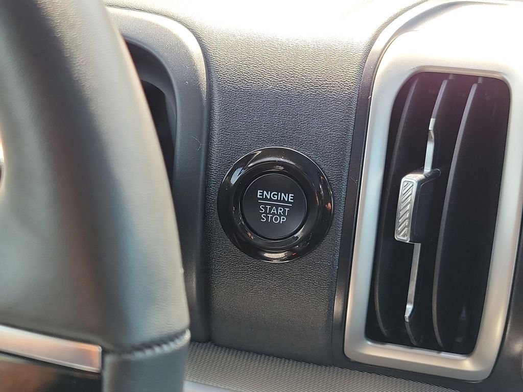 Certified Used 2025 White Ford Active image 26