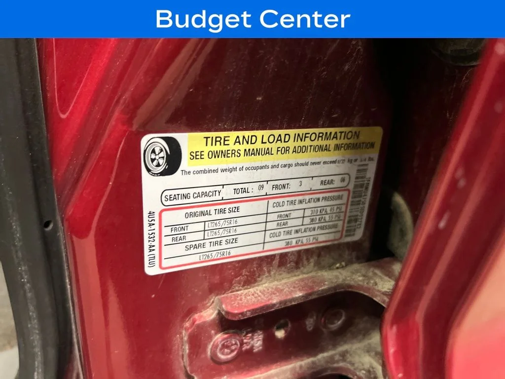 Used 2005 Red Ford XLS image 26