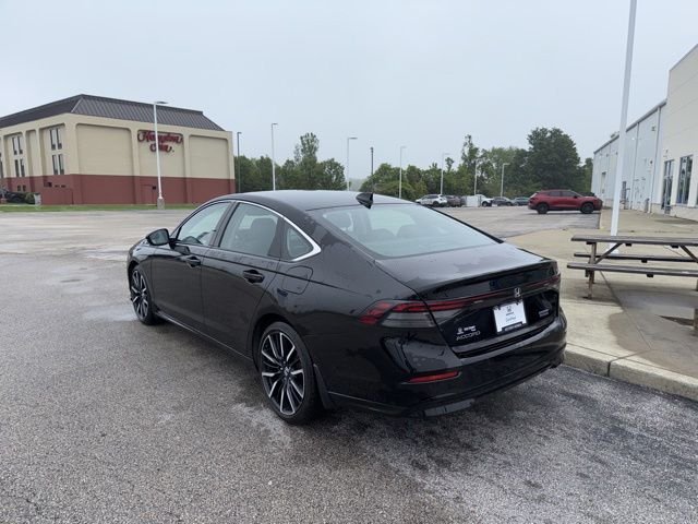 Used 2023  Honda Touring image 7