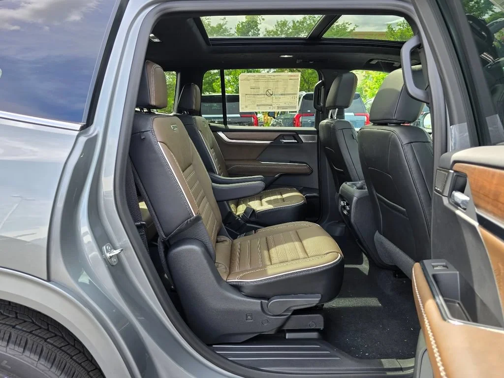 New 2026 Sterling Metallic GMC Denali Ultimate image 27