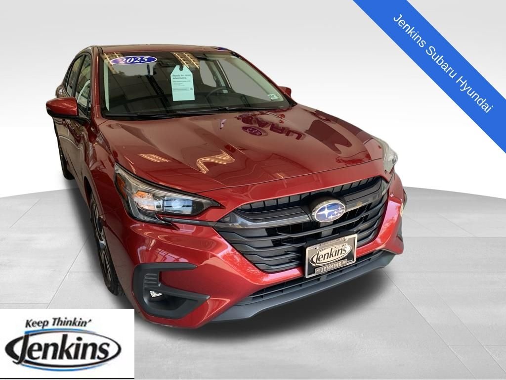 2025 Subaru Legacy Premium's photo
