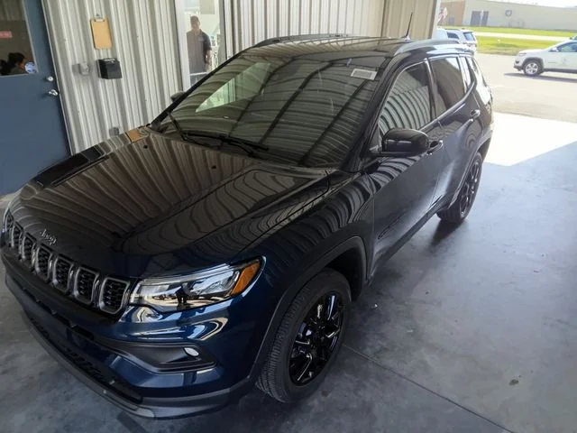 New 2026 Fathom Blue Pearl Coat Jeep Latitude image 21