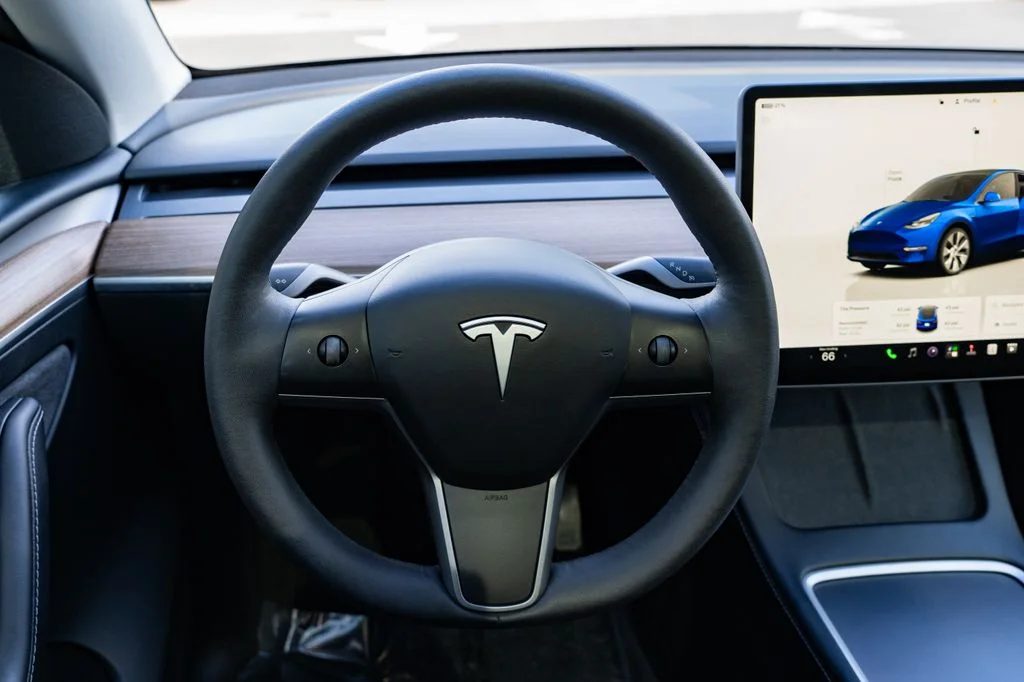 Used 2023 Blue Tesla Long Range image 12