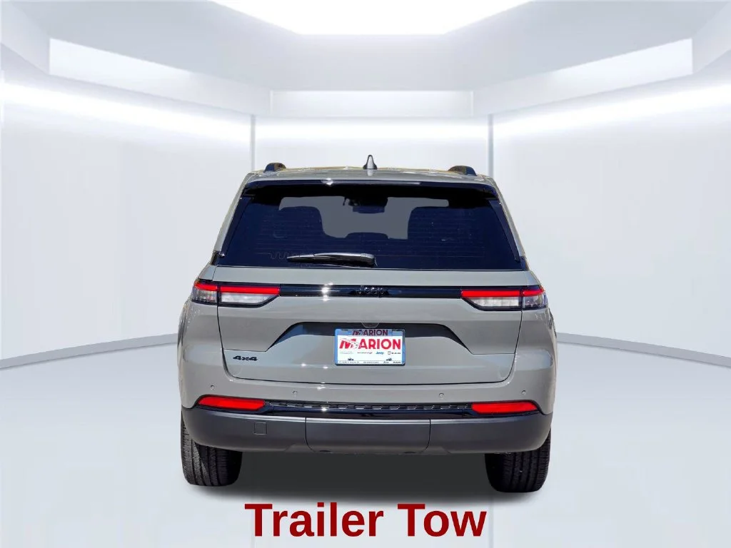 New 2027 Gray Jeep Laredo X image 19