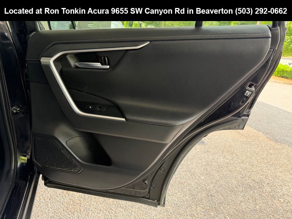 Used 2019 Midnight Black Metallic Toyota Limited image 30
