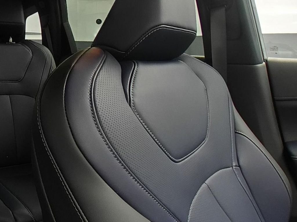 Used 2026 Gray INFINITI SPORT image 26