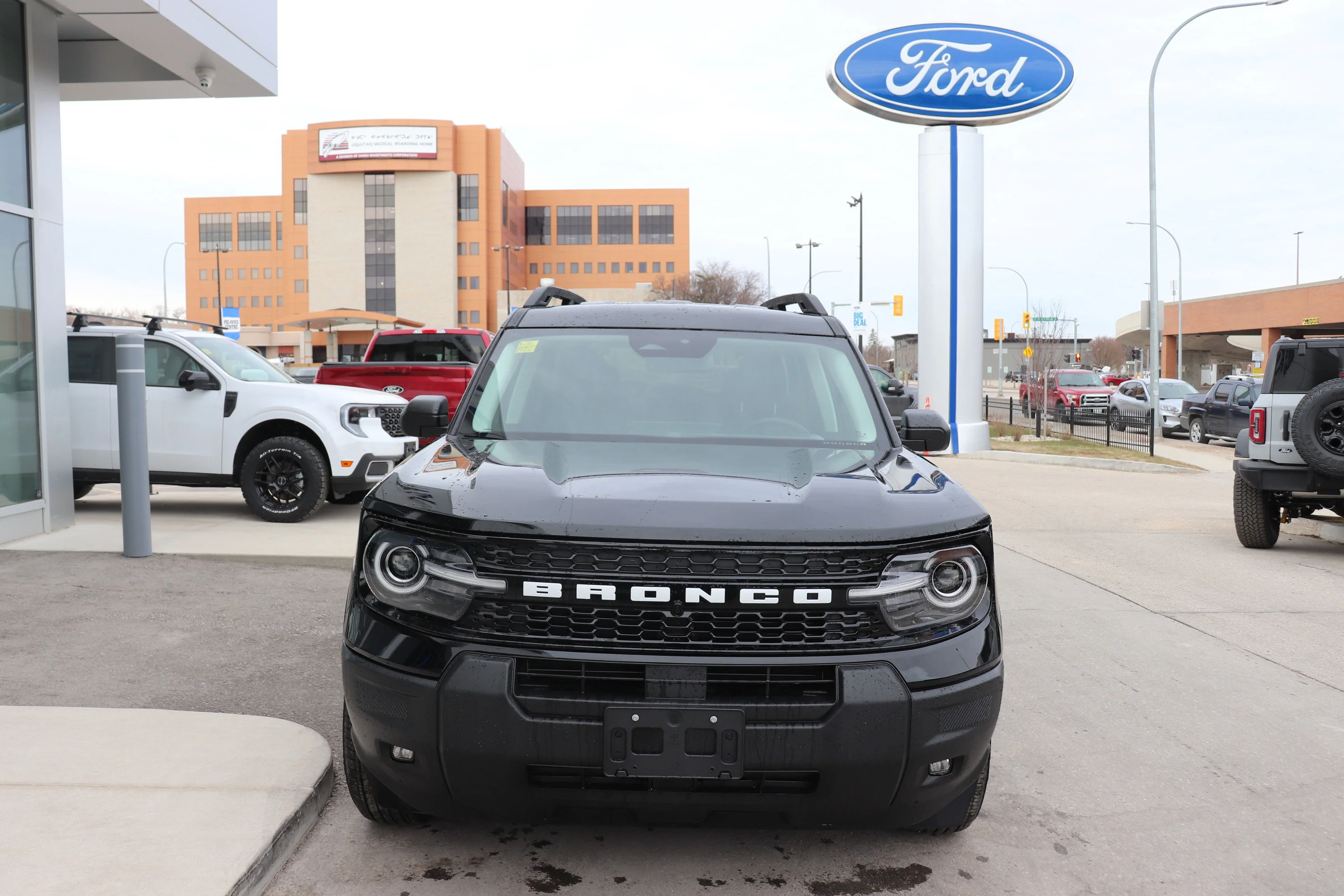 New 2026 SHADOW BLACK Ford Outer Banks image 2