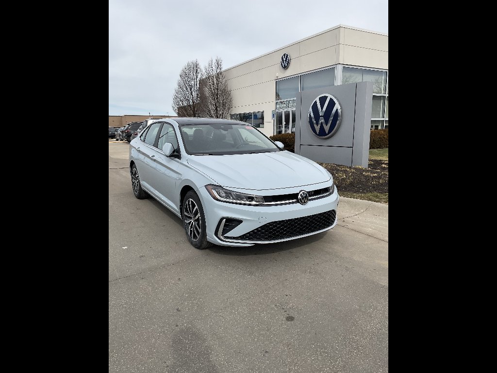 2026 Volkswagen Jetta 1.5T SE Auto SULEV's photo