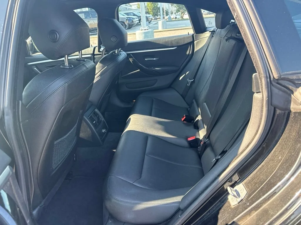 Used 2019 Black BMW 430i image 10