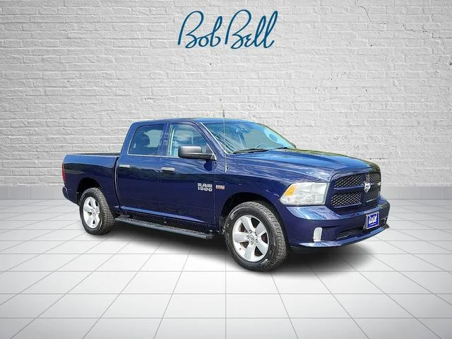 2014 RAM 1500 Express 4x4 Crew Cab's photo