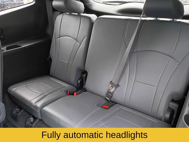 Used 2024 Black Buick Essence image 20