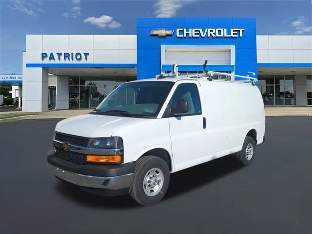 2024 Chevrolet Express Cargo Work Van - Photo 7