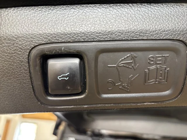 Used 2021 Black Ford Limited image 28