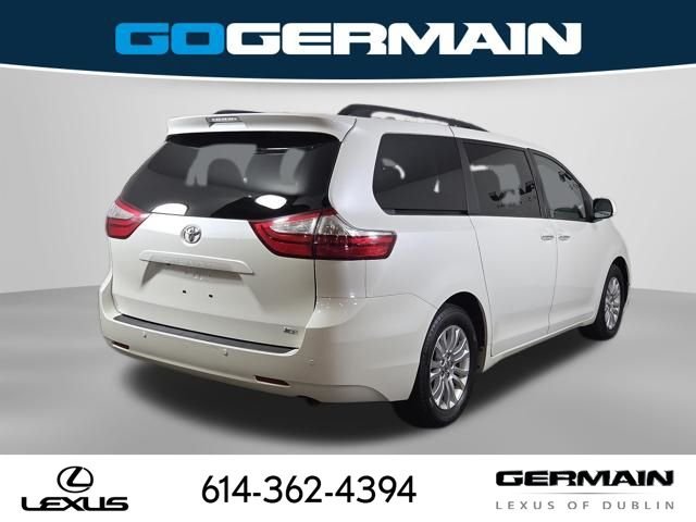 Used 2017 White Toyota XLE image 6