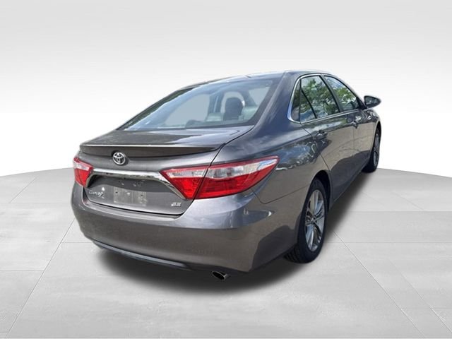 Used 2016 Gray Toyota SE image 7
