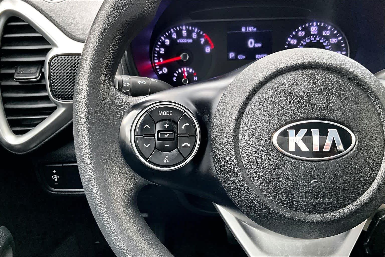 Used 2020 GREY Kia LX image 23