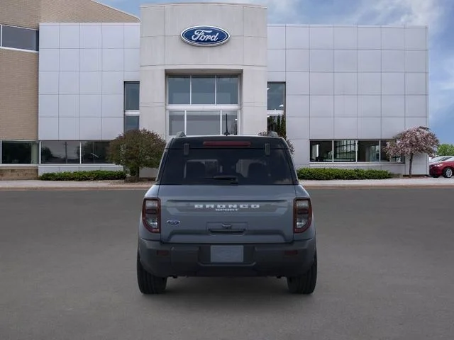 New 2026 Azure Gray Metallic Ford Outer Banks image 5