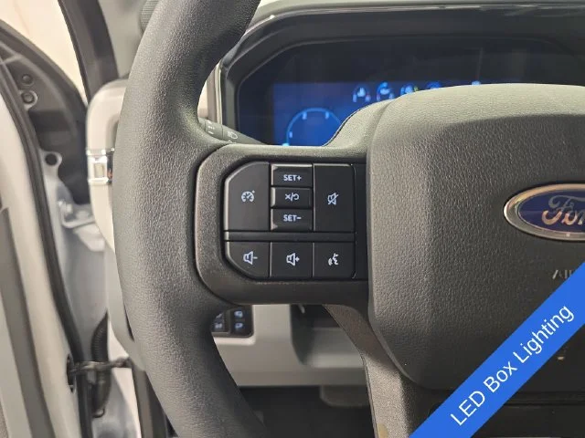 New 2026 Oxford White Ford F-250® XLT image 38