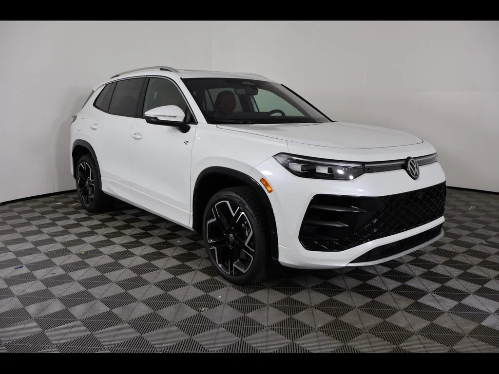 New 2026 Opal White Pearl Volkswagen 2.0T SEL R-Line image 7