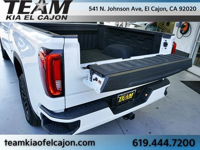 2023 GMC Sierra 1500 AT4X - Photo 14