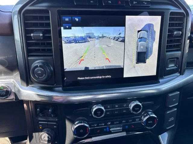 Used 2022 White Ford LARIAT image 32