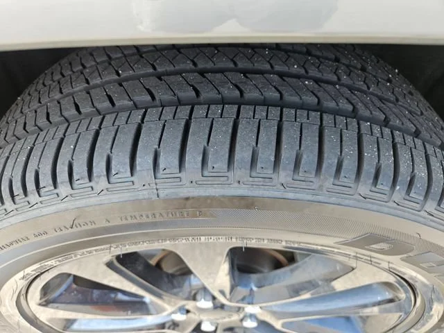 Used 2021 Gray Jeep Laredo X image 28