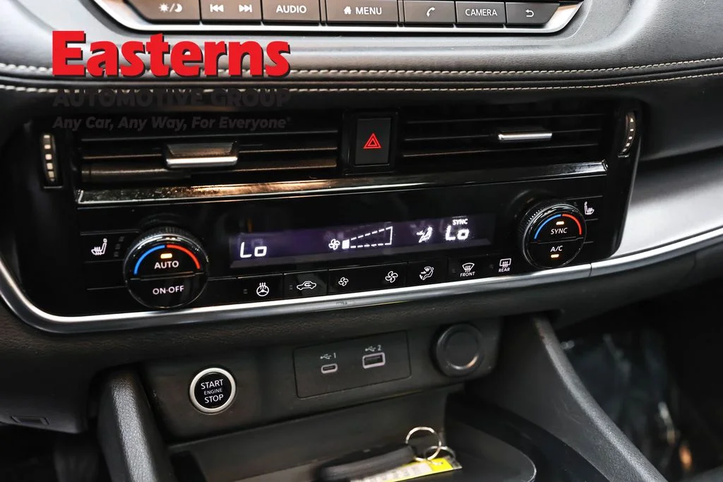 Used 2021 Black Nissan SV image 20